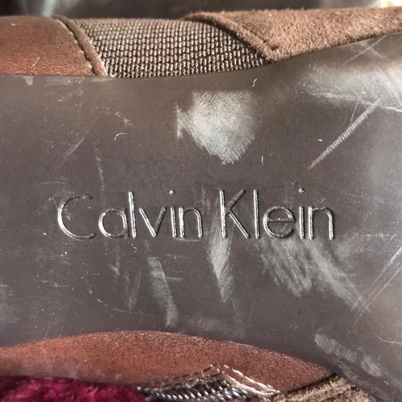 Calvin Klein size 7 brown suede leather heels - Picture 7 of 8
